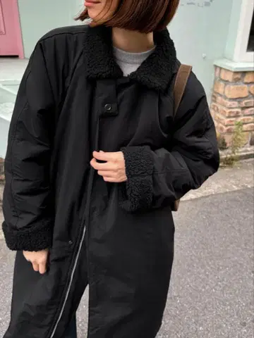 캐널진 중 보아 하프 코트