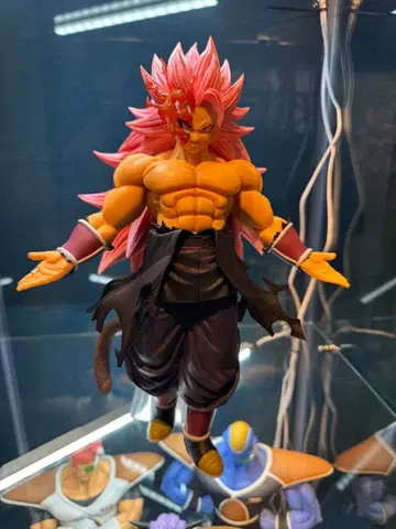 제일복권 라스트원 드래곤볼 피규어 붉은 가면의 사이어인