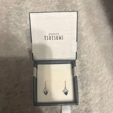 TSUTSUMI 하트형 청석 귀걸이