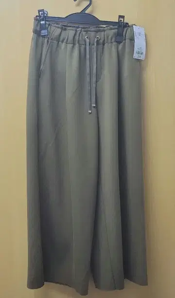 올리브 와이드 팬츠 프리 사이즈