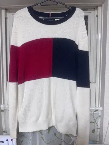 블록 컬러 니트 스웨터