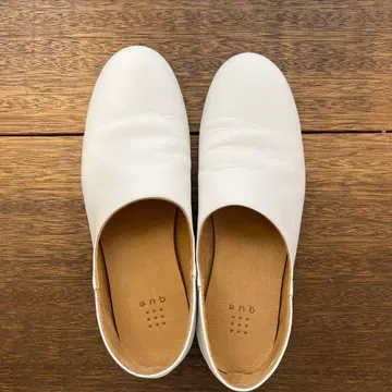 큐 슈즈 화이트 M 사이즈