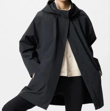 유니클로 블록테크 하프 코트 블랙 M 택 포함 새상품 여성용