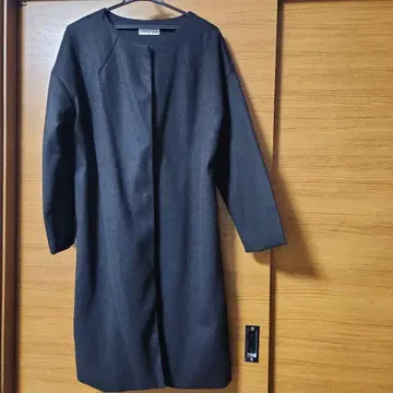 AIMINIFUSHI 블랙 노카라 롱 코트