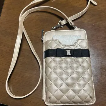 투 비 시크 TO BE CHIC 스마트폰 숄더백