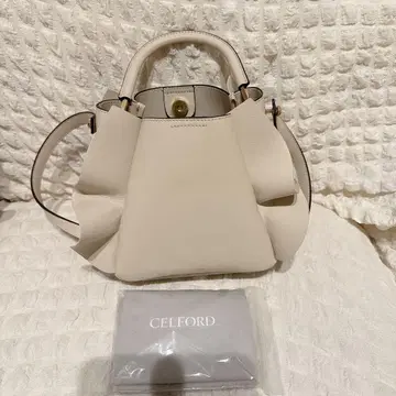 CELFORD 원핸들 프릴 백