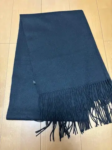 투모로우랜드 캐시미어 스톨