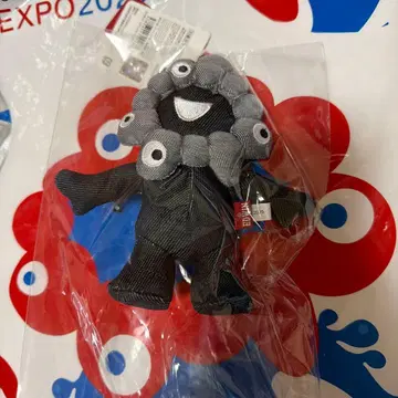 에드윈 미야쿠미야쿠 EDWIN 콜라보 블랙 볼 체인 키링