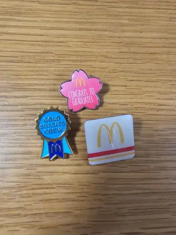 맥도날드 핀 배지 세트 3종