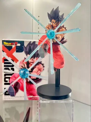 드래곤볼Z G x materia 손오공 계왕권 토루모 한정판