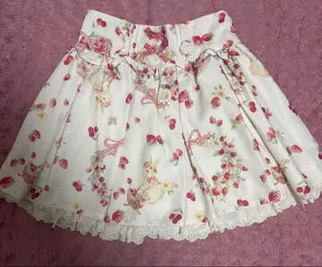 리즈리사 딸기 무늬 미니 스커트 이너 포함