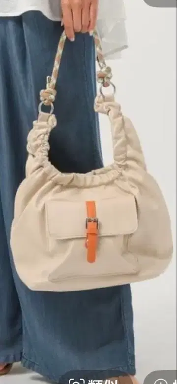 BAYFLOW 베이지 숄더백