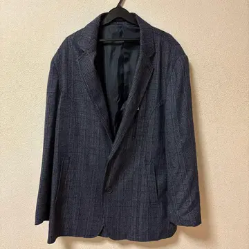 네이비 계열 체크 테일러드 자켓