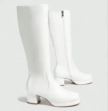 화이트 롱 부츠