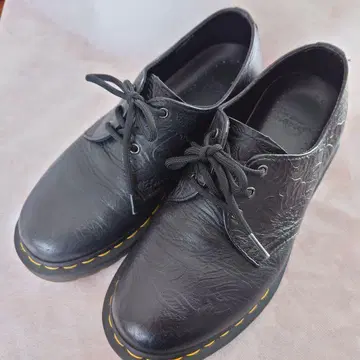 Dr. Martens 닥터마틴 3홀 신발 UK5 꽃무늬