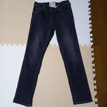 블랙스 슬림 데님 팬츠