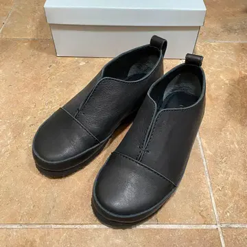 Plantation 가죽 슬립온 블랙 사이즈 S