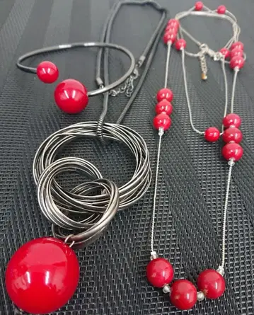 B 레드 홍색 3종 세트 롱 목걸이 뱅글 세트 이중