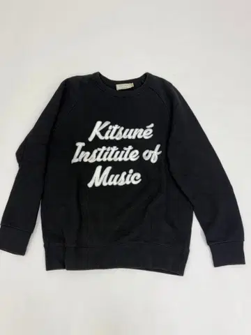 키츠네 블랙 크루넥 맨투맨 자수 사이즈 M