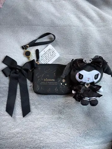 쿠로미 마스코트 파우치 멜로쿠로 & 쿠로미 릴 패스 파우치 세트 판매