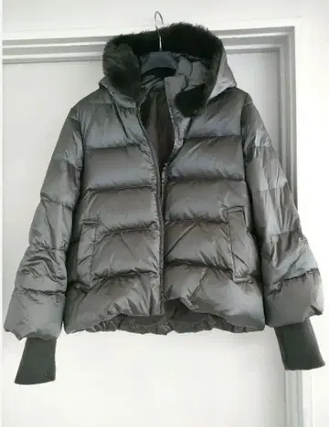 광택 다운 자켓 그레이 브라운