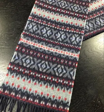 미사용 새상품 남녀 공용 캐시미어 머플러 네이비 페어아일