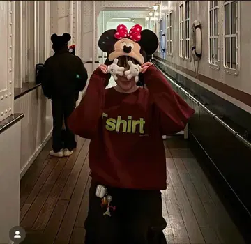 ciatre 극장 맨투맨 보르도 사이즈 L