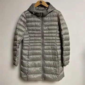 [ UNIQLO ] 유니클로 M 울트라 라이트 다운 후디드 코트 그레이지