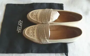 자프티그 ZAFTIG 로퍼