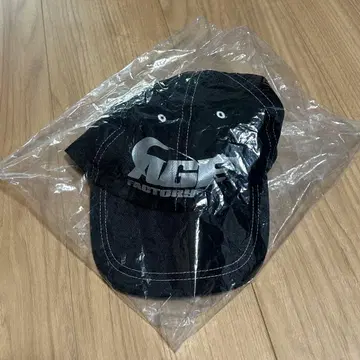 AGE FACTORY 로고 캡