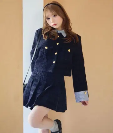 titty&Co. 트위드 자켓 & 플리츠 스커트 셋업