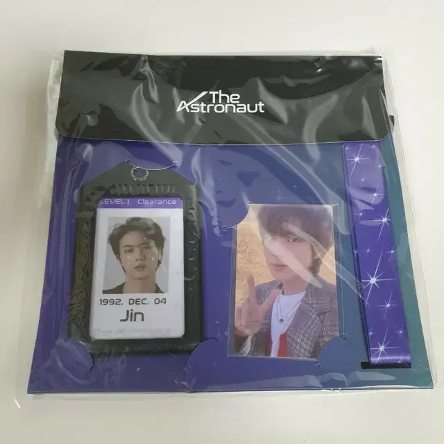 BTS 진 The Astronaut ID카드 + 포토