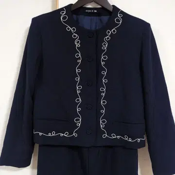 네이비 자수 정장 세트