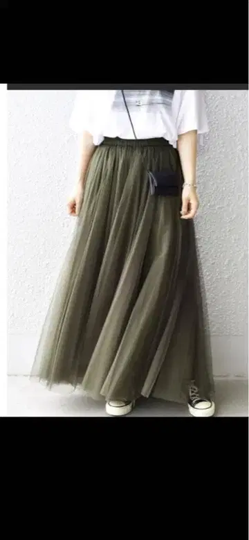 미사용 새상품 쉽스 튤 롱 스커트