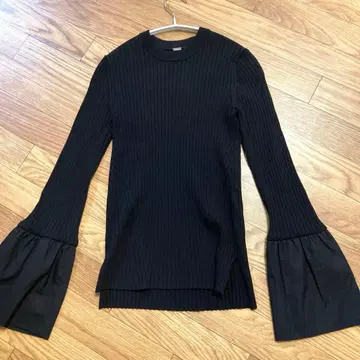 [ 새상품급 ] 미라 오웬 니트 벨 슬리브 사이즈 1 도킹