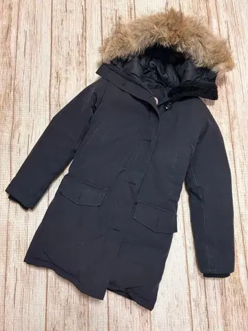 CANADA GOOSE 브론테 파카 다운 자켓 S