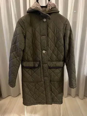 [매킨토시] 퀼팅 코트 34