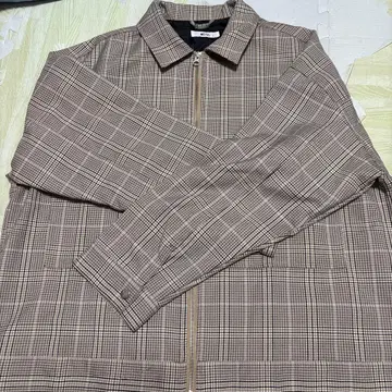 브라운 체크 무늬 자켓 팬츠 세트