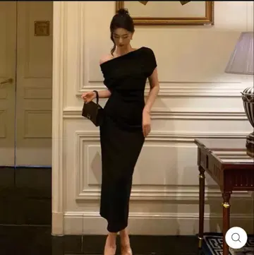 TORUGATO 블랙 원피스