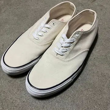 WAKOUWA 스니커즈