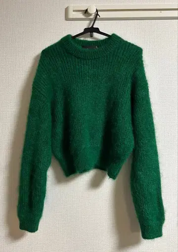 CITY 그린 크롭 스웨터 긴팔