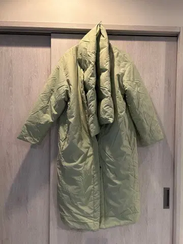 라이트 그린 풀색 롱 코트 머플러 포함