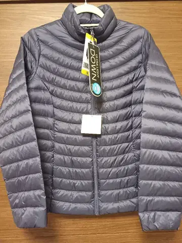 정가 8000엔 울트라 라이트 다운 자켓 S 그레이