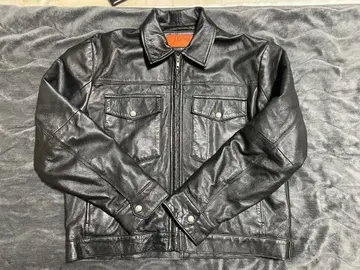 블랙 가죽 자켓 퀼팅 안감