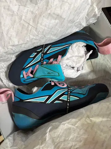 리복 보터 엔지니어 보 케츠 24cm