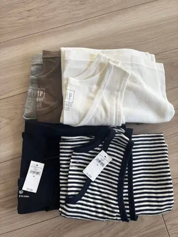 GAP 탱크탑 5장 세트