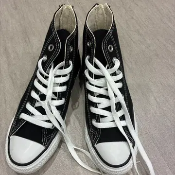 새상품급 CONVERSE ALL STAR 블랙 스니커즈