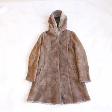 BIJOU 양가죽 무스탕 후드 코트 베이지 M