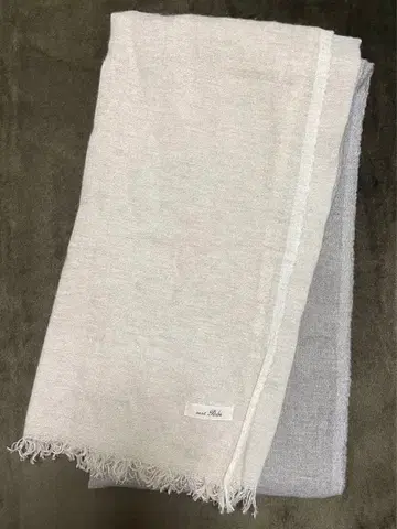 nest Robe 네스트로브 스톨