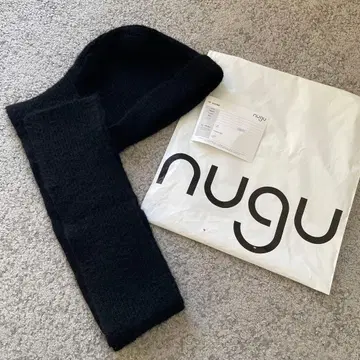 누구 포익 블랙 후디 머플러 스톨